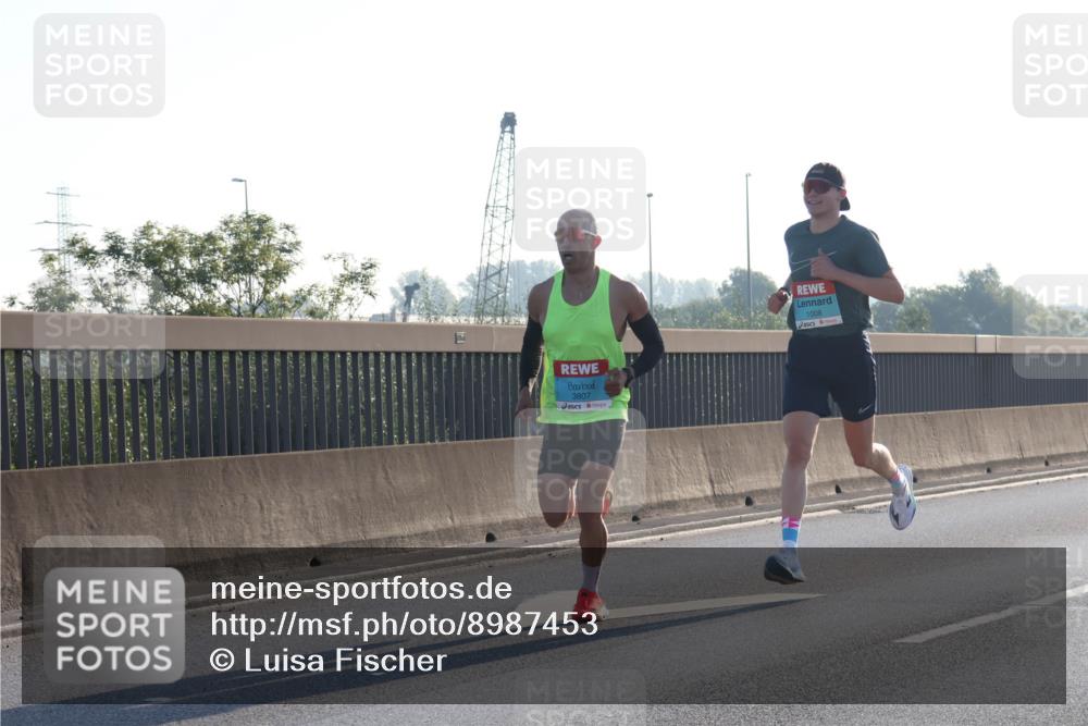 03.10.2025 - Köhlbrandbrückenlauf Luisa Fischer http://msf.ph/oto/8987453 03.10.2025 10:09:57 Position 3 3807, 1008 meine-sportfotos.de