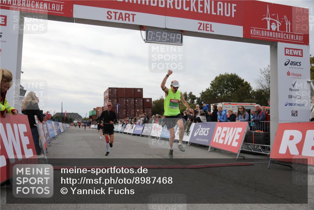 03.10.2025 - Köhlbrandbrückenlauf Yannick Fuchs http://msf.ph/oto/8987468 03.10.2025 15:59:47 Ziel 7165, 7185, 7225, 7450, 9101, 9113 meine-sportfotos.de