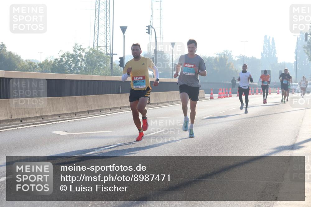 03.10.2025 - Köhlbrandbrückenlauf Luisa Fischer http://msf.ph/oto/8987471 03.10.2025 10:09:59 Position 3 3782 meine-sportfotos.de