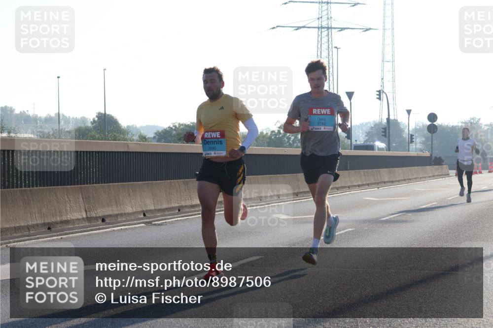 03.10.2025 - Köhlbrandbrückenlauf Luisa Fischer http://msf.ph/oto/8987506 03.10.2025 10:10:01 Position 3 3590, 3782 meine-sportfotos.de