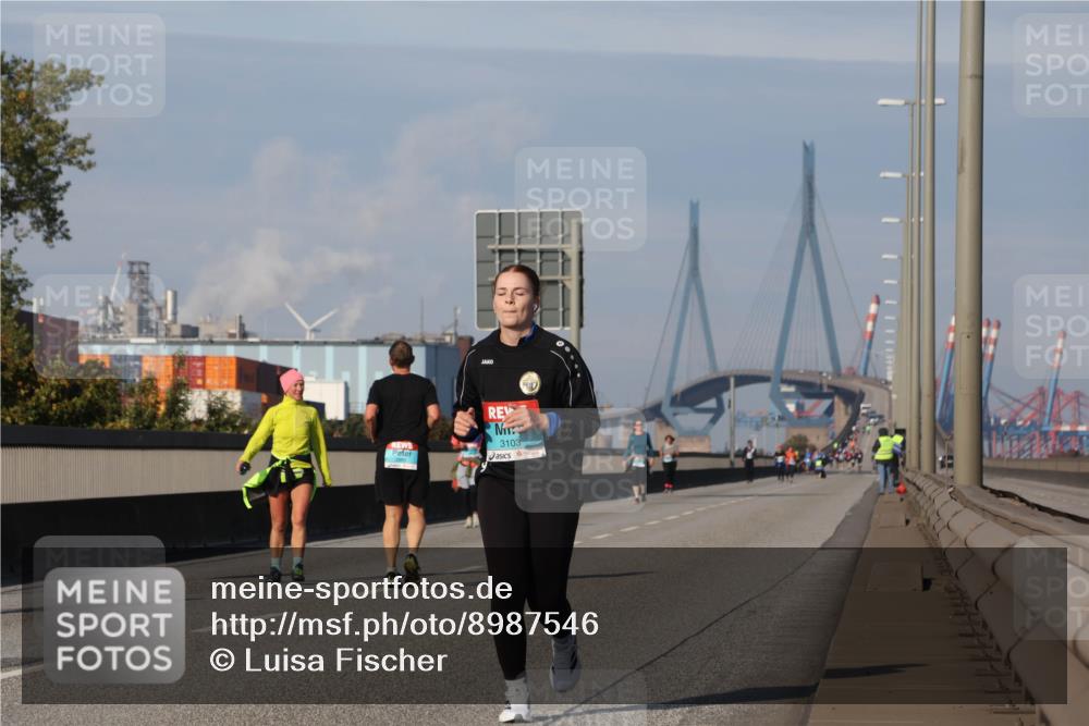 03.10.2025 - Köhlbrandbrückenlauf Luisa Fischer http://msf.ph/oto/8987546 03.10.2025 11:22:56 Position 3 3103 meine-sportfotos.de
