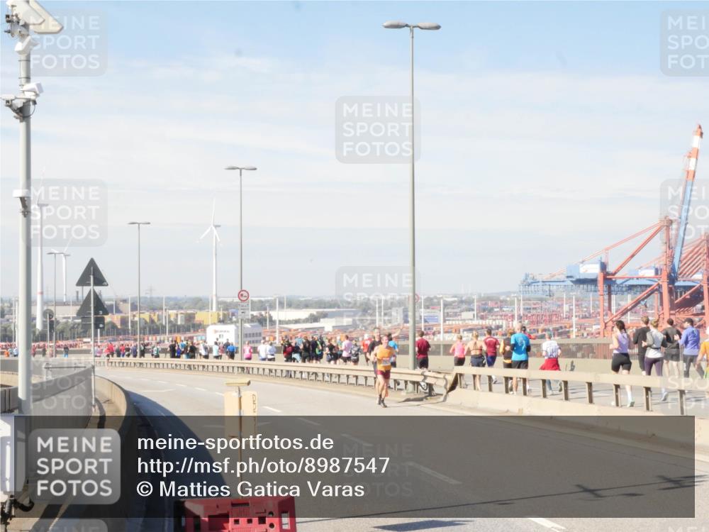 03.10.2025 - Köhlbrandbrückenlauf Matties Gatica Varas http://msf.ph/oto/8987547 03.10.2025 12:30:07 Position 2  meine-sportfotos.de