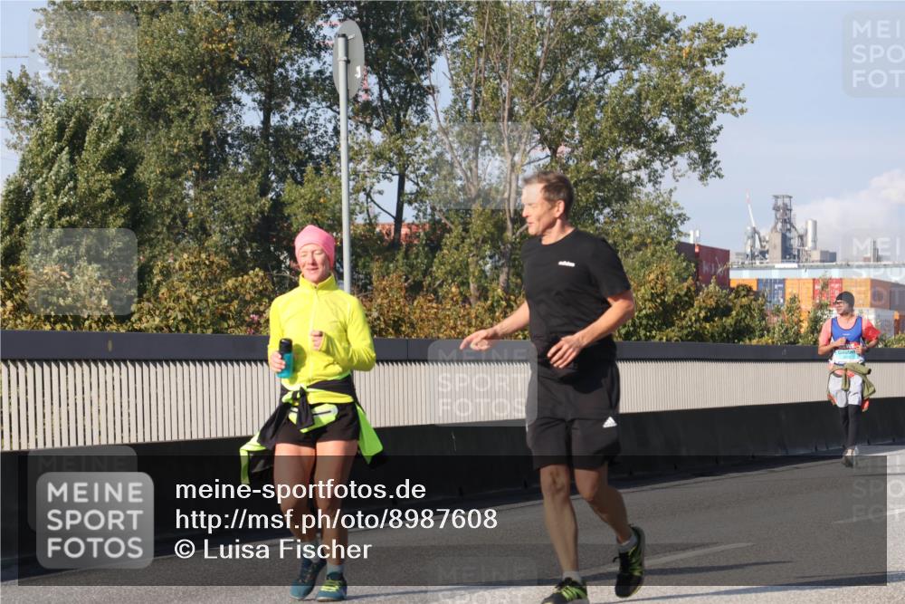 03.10.2025 - Köhlbrandbrückenlauf Luisa Fischer http://msf.ph/oto/8987608 03.10.2025 11:23:06 Position 3  meine-sportfotos.de