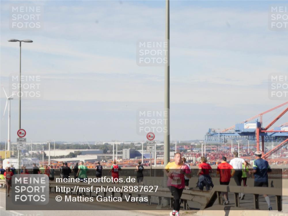 03.10.2025 - Köhlbrandbrückenlauf Matties Gatica Varas http://msf.ph/oto/8987627 03.10.2025 12:30:31 Position 2 500, 500 meine-sportfotos.de