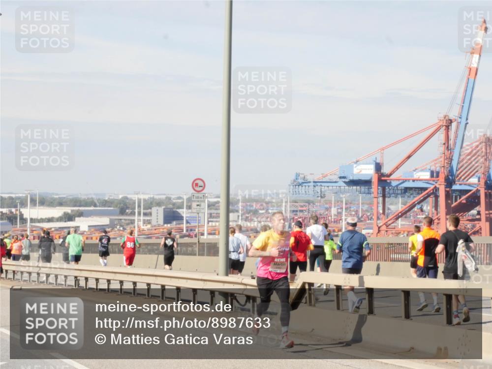03.10.2025 - Köhlbrandbrückenlauf Matties Gatica Varas http://msf.ph/oto/8987633 03.10.2025 12:30:32 Position 2 86, 1500 meine-sportfotos.de
