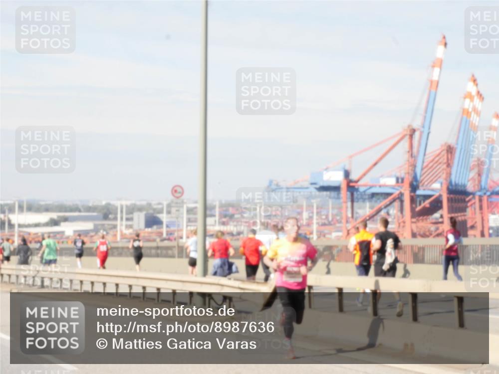 03.10.2025 - Köhlbrandbrückenlauf Matties Gatica Varas http://msf.ph/oto/8987636 03.10.2025 12:30:32 Position 2  meine-sportfotos.de