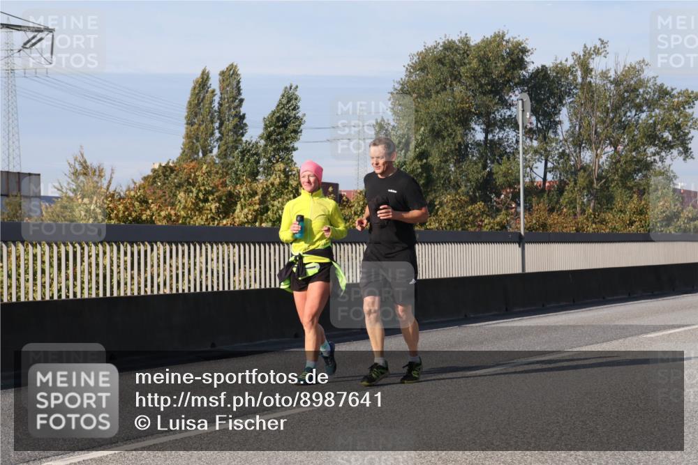 03.10.2025 - Köhlbrandbrückenlauf Luisa Fischer http://msf.ph/oto/8987641 03.10.2025 11:23:08 Position 3  meine-sportfotos.de