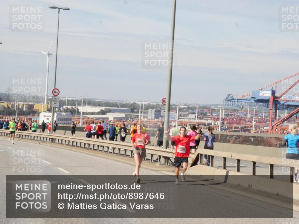 03.10.2025 - Köhlbrandbrückenlauf Matties Gatica Varas http://msf.ph/oto/8987646 03.10.2025 12:30:39 Position 2 500 meine-sportfotos.de