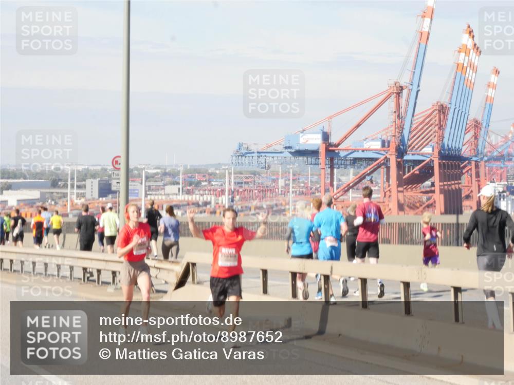 03.10.2025 - Köhlbrandbrückenlauf Matties Gatica Varas http://msf.ph/oto/8987652 03.10.2025 12:30:40 Position 2 500 meine-sportfotos.de