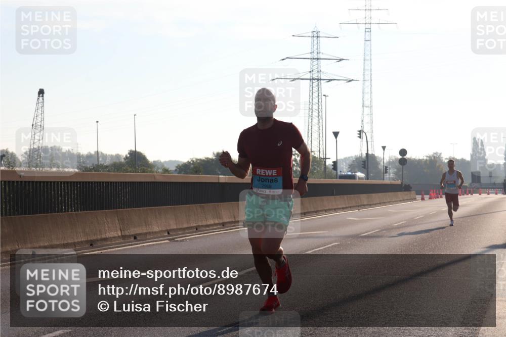 03.10.2025 - Köhlbrandbrückenlauf Luisa Fischer http://msf.ph/oto/8987674 03.10.2025 10:10:13 Position 3 2968 meine-sportfotos.de
