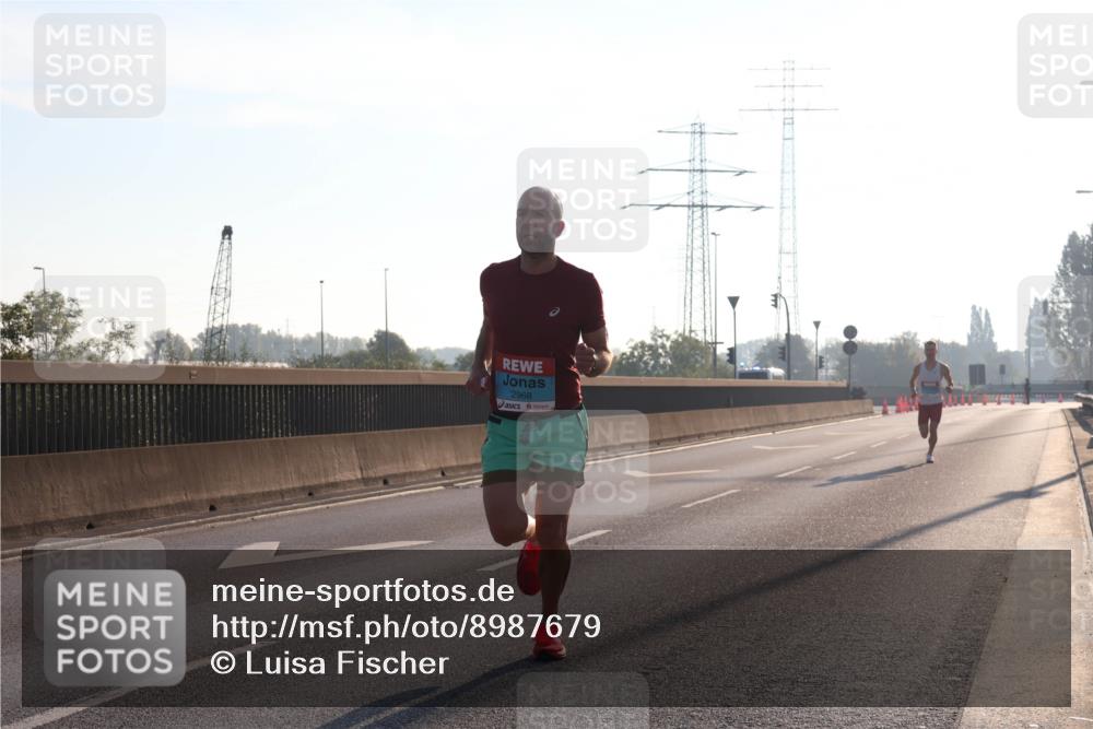 03.10.2025 - Köhlbrandbrückenlauf Luisa Fischer http://msf.ph/oto/8987679 03.10.2025 10:10:13 Position 3 2968 meine-sportfotos.de