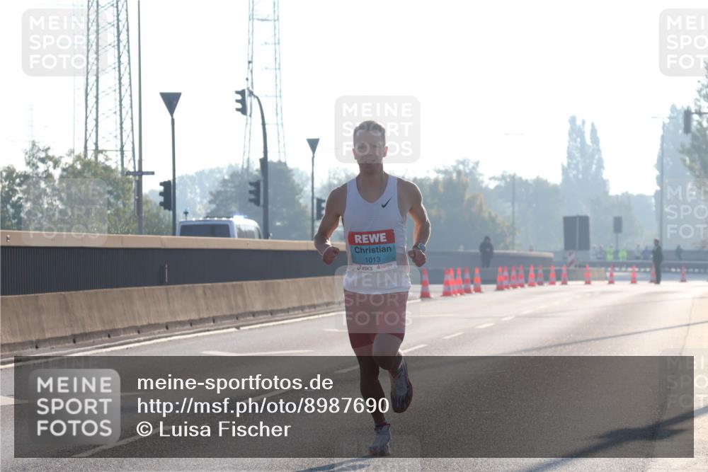 03.10.2025 - Köhlbrandbrückenlauf Luisa Fischer http://msf.ph/oto/8987690 03.10.2025 10:10:15 Position 3 1013 meine-sportfotos.de