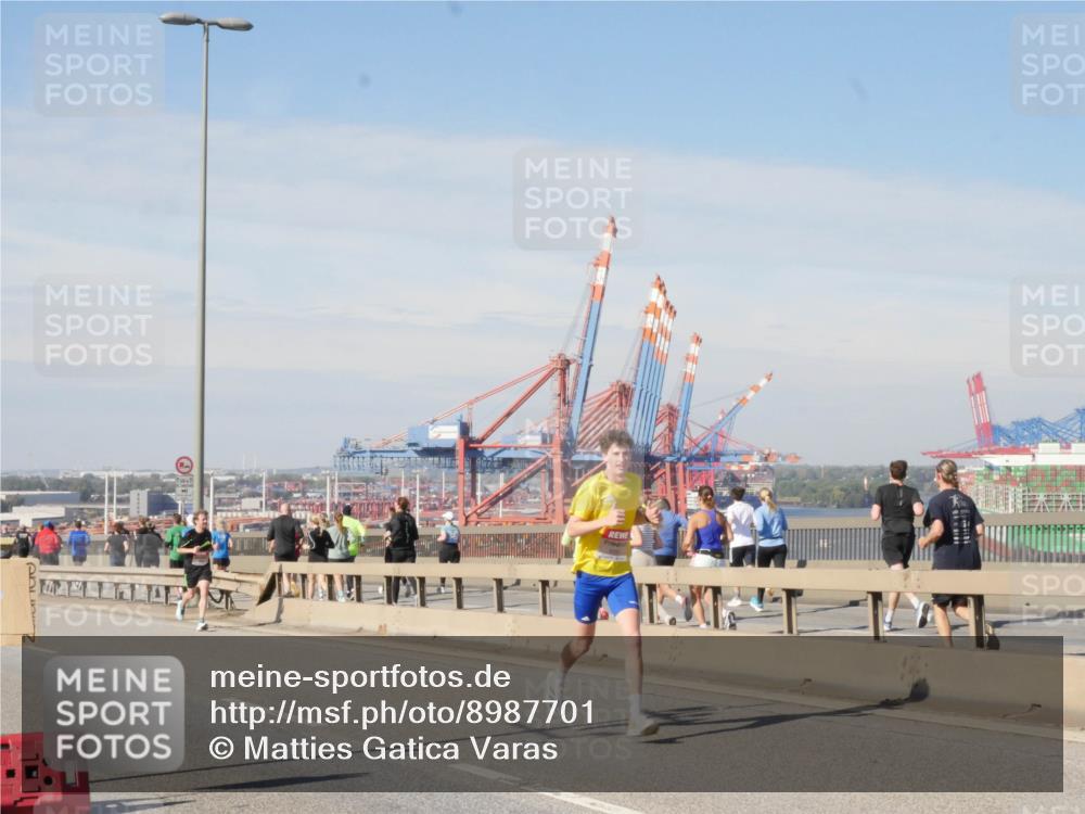 03.10.2025 - Köhlbrandbrückenlauf Matties Gatica Varas http://msf.ph/oto/8987701 03.10.2025 12:30:56 Position 2  meine-sportfotos.de