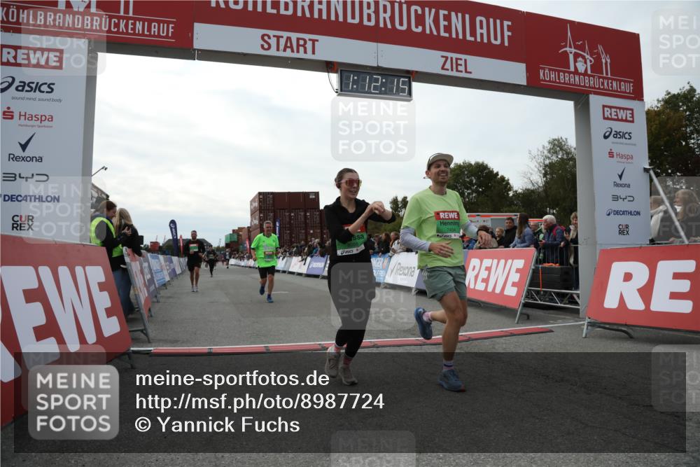 03.10.2025 - Köhlbrandbrückenlauf Yannick Fuchs http://msf.ph/oto/8987724 03.10.2025 16:12:14 Ziel 7404, 7468, 7615, 7762, 7825, 8088, 8501, 8939, 8951 meine-sportfotos.de