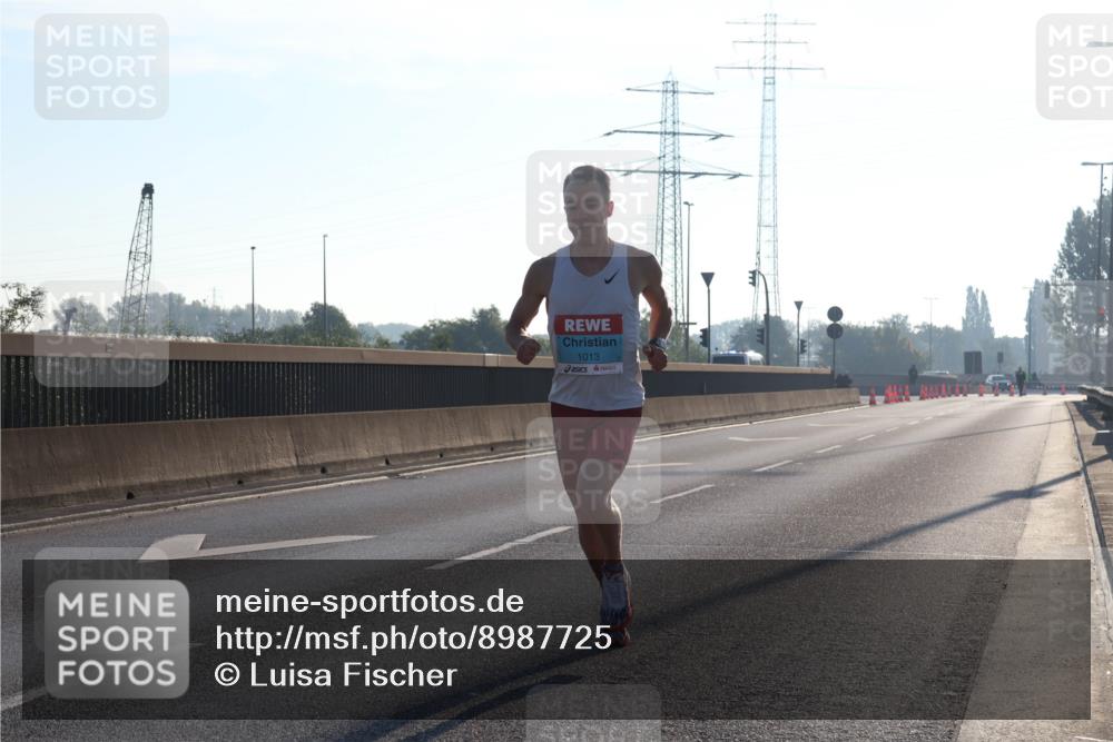 03.10.2025 - Köhlbrandbrückenlauf Luisa Fischer http://msf.ph/oto/8987725 03.10.2025 10:10:17 Position 3 1013 meine-sportfotos.de