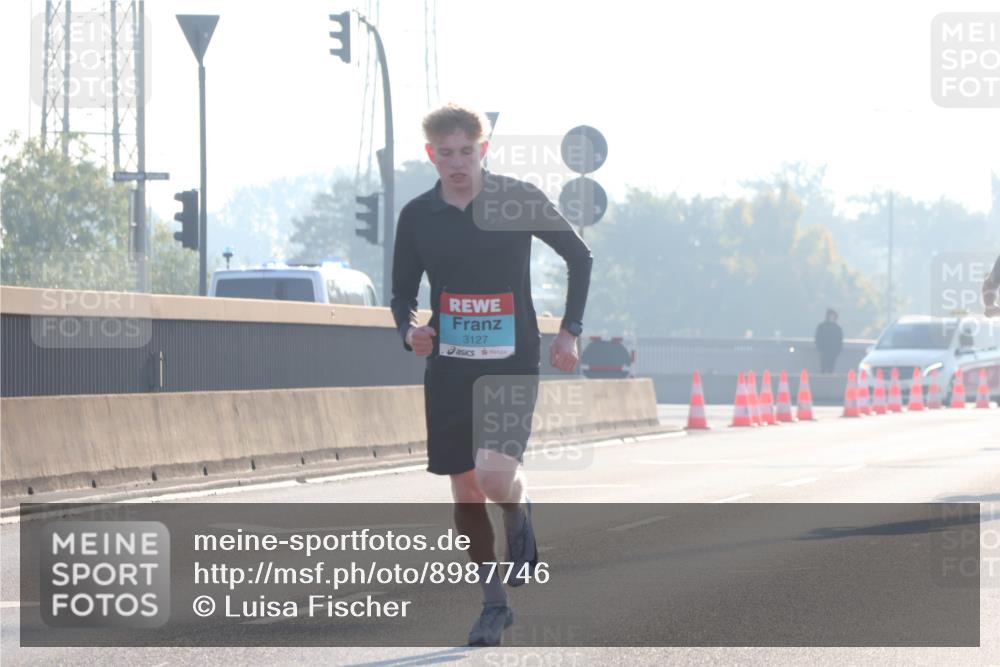 03.10.2025 - Köhlbrandbrückenlauf Luisa Fischer http://msf.ph/oto/8987746 03.10.2025 10:10:42 Position 3 3127 meine-sportfotos.de