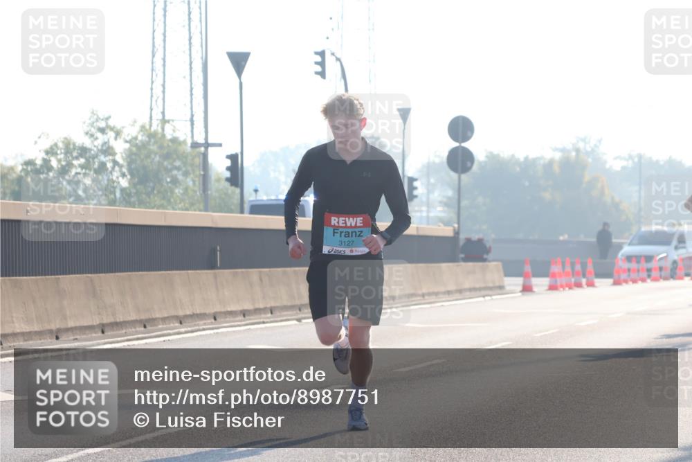 03.10.2025 - Köhlbrandbrückenlauf Luisa Fischer http://msf.ph/oto/8987751 03.10.2025 10:10:42 Position 3 3127 meine-sportfotos.de