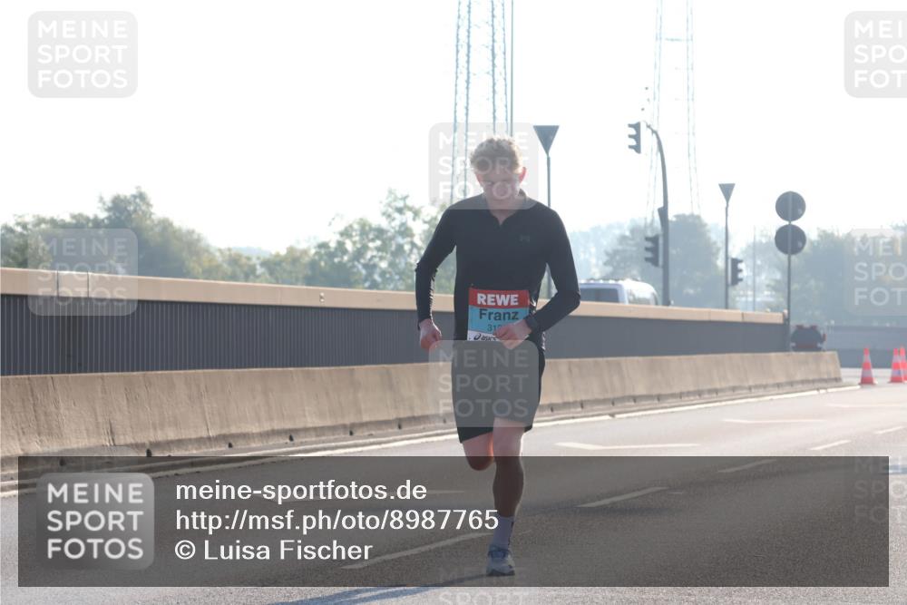 03.10.2025 - Köhlbrandbrückenlauf Luisa Fischer http://msf.ph/oto/8987765 03.10.2025 10:10:43 Position 3 312 meine-sportfotos.de