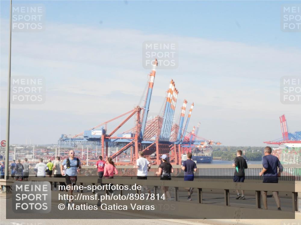 03.10.2025 - Köhlbrandbrückenlauf Matties Gatica Varas http://msf.ph/oto/8987814 03.10.2025 12:31:55 Position 2 1500, 38 meine-sportfotos.de
