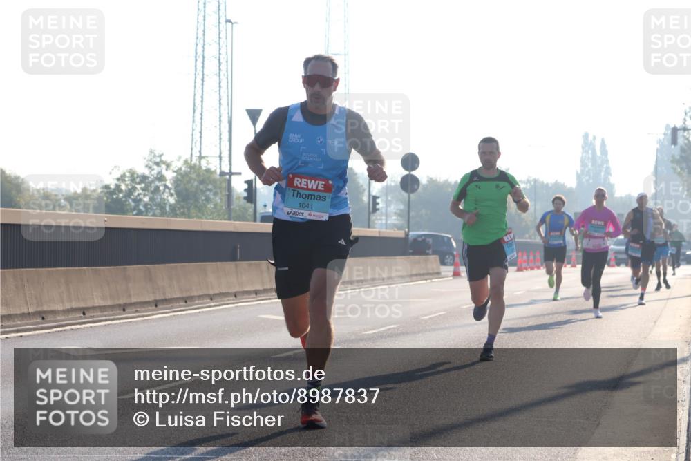 03.10.2025 - Köhlbrandbrückenlauf Luisa Fischer http://msf.ph/oto/8987837 03.10.2025 10:10:48 Position 3 1041 meine-sportfotos.de