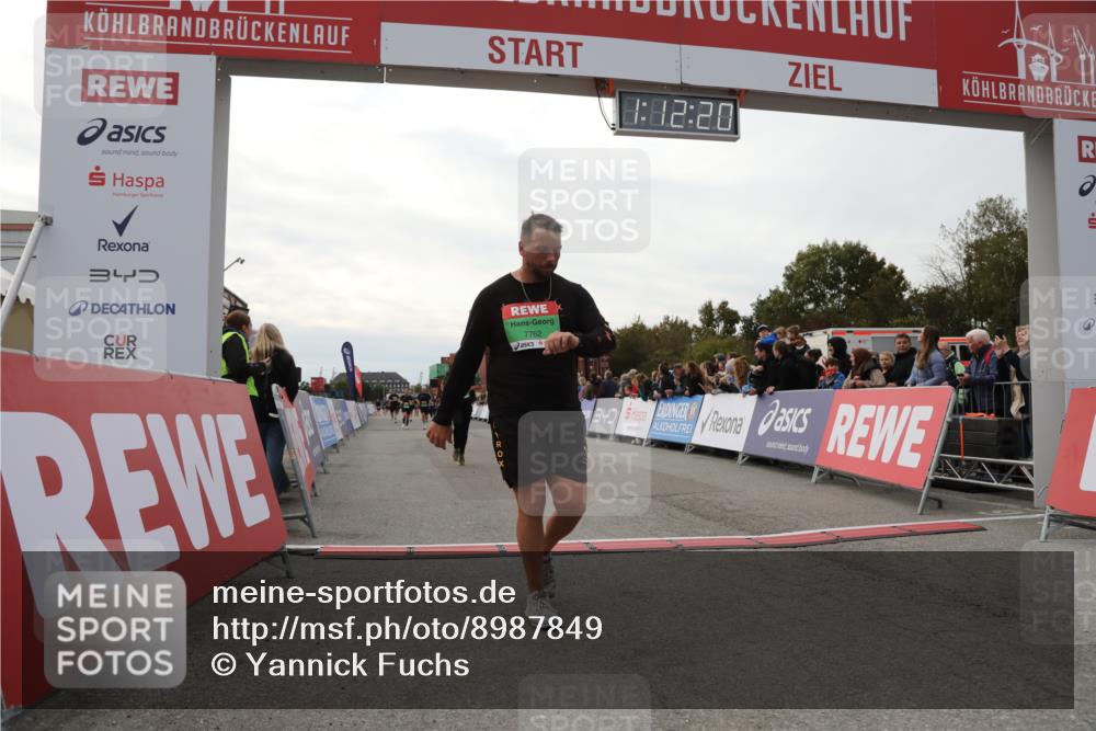 03.10.2025 - Köhlbrandbrückenlauf Yannick Fuchs http://msf.ph/oto/8987849 03.10.2025 16:12:18 Ziel 7615, 7688, 7762, 8501, 9060, 9061, 9359 meine-sportfotos.de