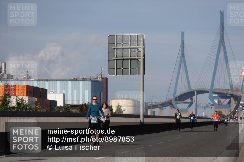 03.10.2025 - Köhlbrandbrückenlauf Luisa Fischer http://msf.ph/oto/8987853 03.10.2025 11:23:26 Position 3  meine-sportfotos.de