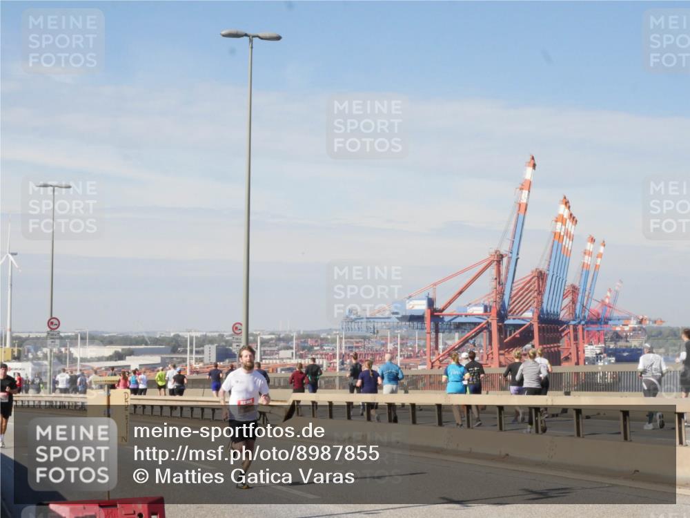 03.10.2025 - Köhlbrandbrückenlauf Matties Gatica Varas http://msf.ph/oto/8987855 03.10.2025 12:32:05 Position 2  meine-sportfotos.de