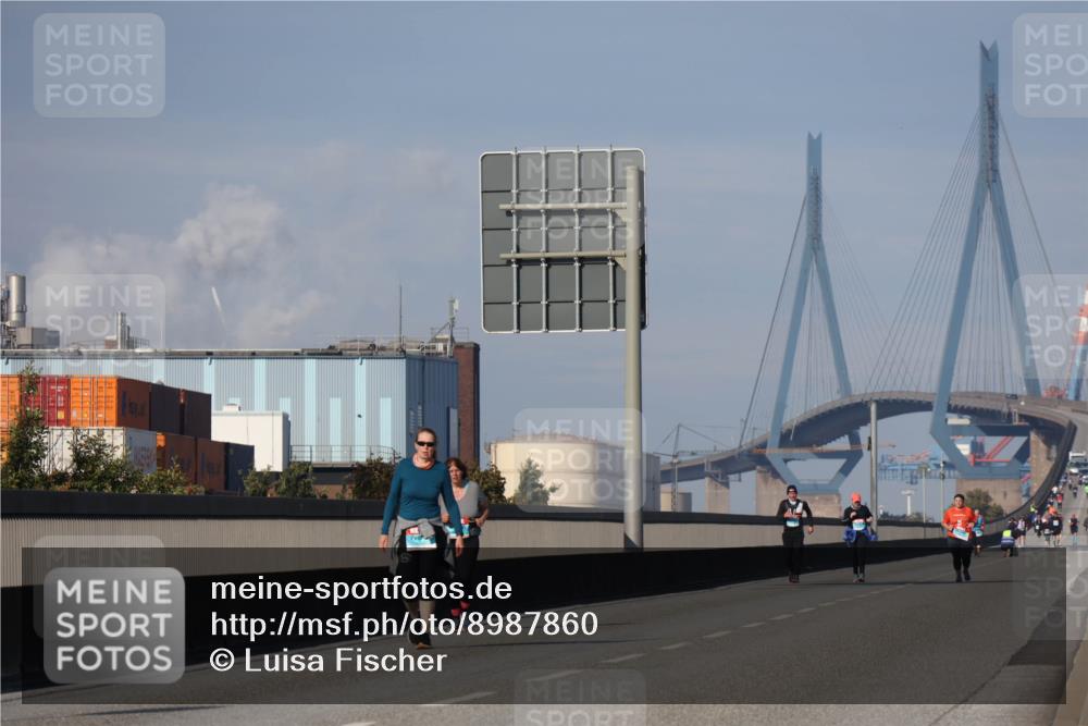 03.10.2025 - Köhlbrandbrückenlauf Luisa Fischer http://msf.ph/oto/8987860 03.10.2025 11:23:26 Position 3  meine-sportfotos.de