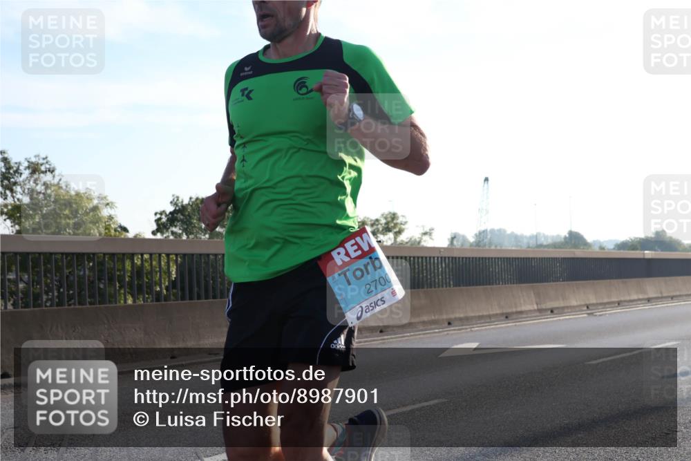 03.10.2025 - Köhlbrandbrückenlauf Luisa Fischer http://msf.ph/oto/8987901 03.10.2025 10:10:53 Position 3 2700 meine-sportfotos.de