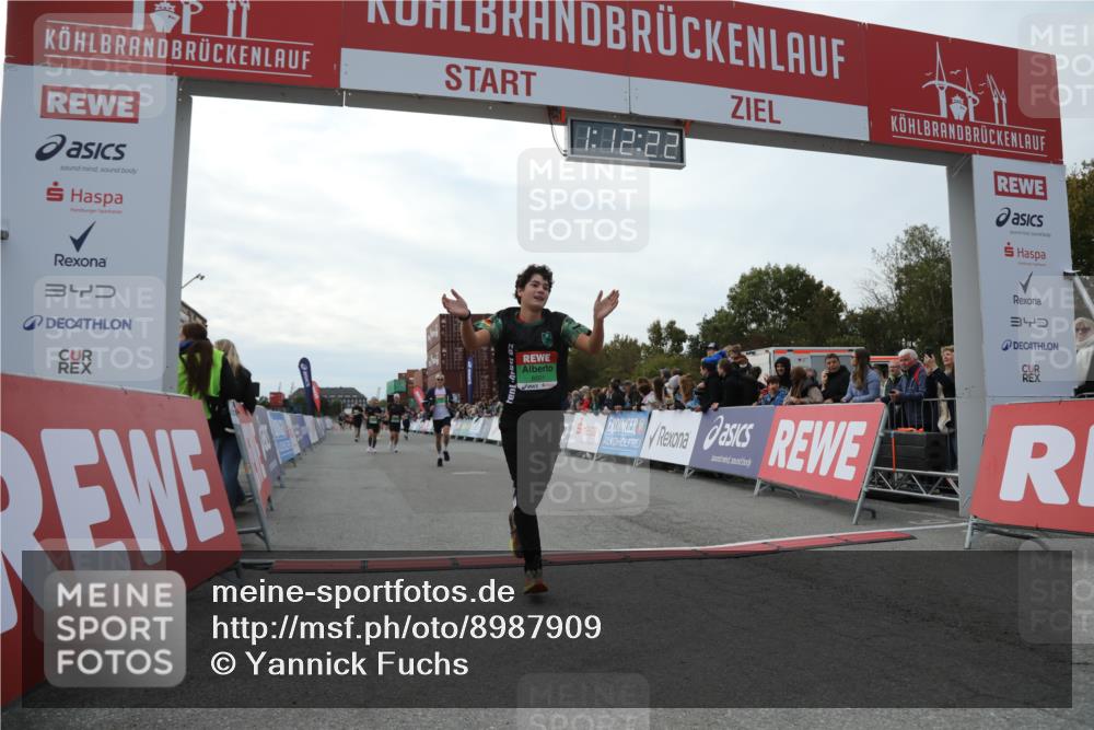 03.10.2025 - Köhlbrandbrückenlauf Yannick Fuchs http://msf.ph/oto/8987909 03.10.2025 16:12:20 Ziel 7654, 7688, 7762, 8501, 9060, 9061, 9359 meine-sportfotos.de