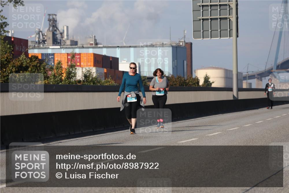 03.10.2025 - Köhlbrandbrückenlauf Luisa Fischer http://msf.ph/oto/8987922 03.10.2025 11:23:33 Position 3  meine-sportfotos.de
