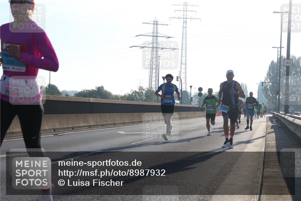 03.10.2025 - Köhlbrandbrückenlauf Luisa Fischer http://msf.ph/oto/8987932 03.10.2025 10:10:55 Position 3 3203, 1 meine-sportfotos.de