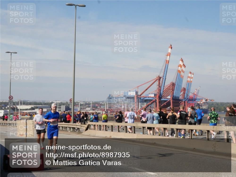 03.10.2025 - Köhlbrandbrückenlauf Matties Gatica Varas http://msf.ph/oto/8987935 03.10.2025 12:32:41 Position 2  meine-sportfotos.de