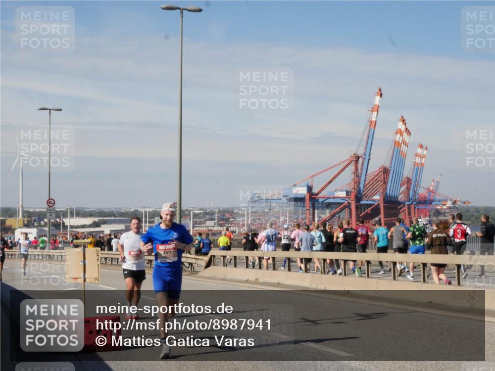 03.10.2025 - Köhlbrandbrückenlauf Matties Gatica Varas http://msf.ph/oto/8987941 03.10.2025 12:32:42 Position 2 4013, 11, 22 meine-sportfotos.de