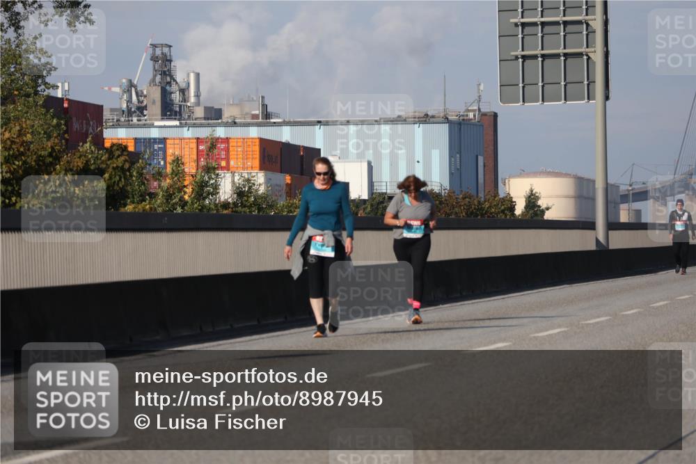 03.10.2025 - Köhlbrandbrückenlauf Luisa Fischer http://msf.ph/oto/8987945 03.10.2025 11:23:34 Position 3  meine-sportfotos.de