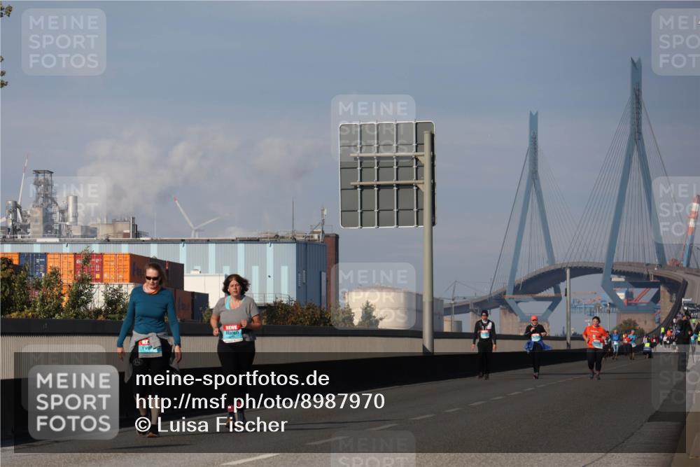 03.10.2025 - Köhlbrandbrückenlauf Luisa Fischer http://msf.ph/oto/8987970 03.10.2025 11:23:37 Position 3  meine-sportfotos.de