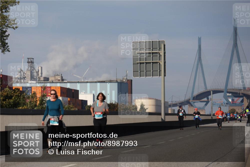 03.10.2025 - Köhlbrandbrückenlauf Luisa Fischer http://msf.ph/oto/8987993 03.10.2025 11:23:38 Position 3  meine-sportfotos.de