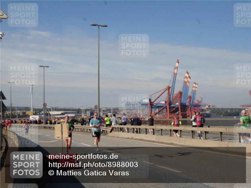 03.10.2025 - Köhlbrandbrückenlauf Matties Gatica Varas http://msf.ph/oto/8988003 03.10.2025 12:32:53 Position 2  meine-sportfotos.de