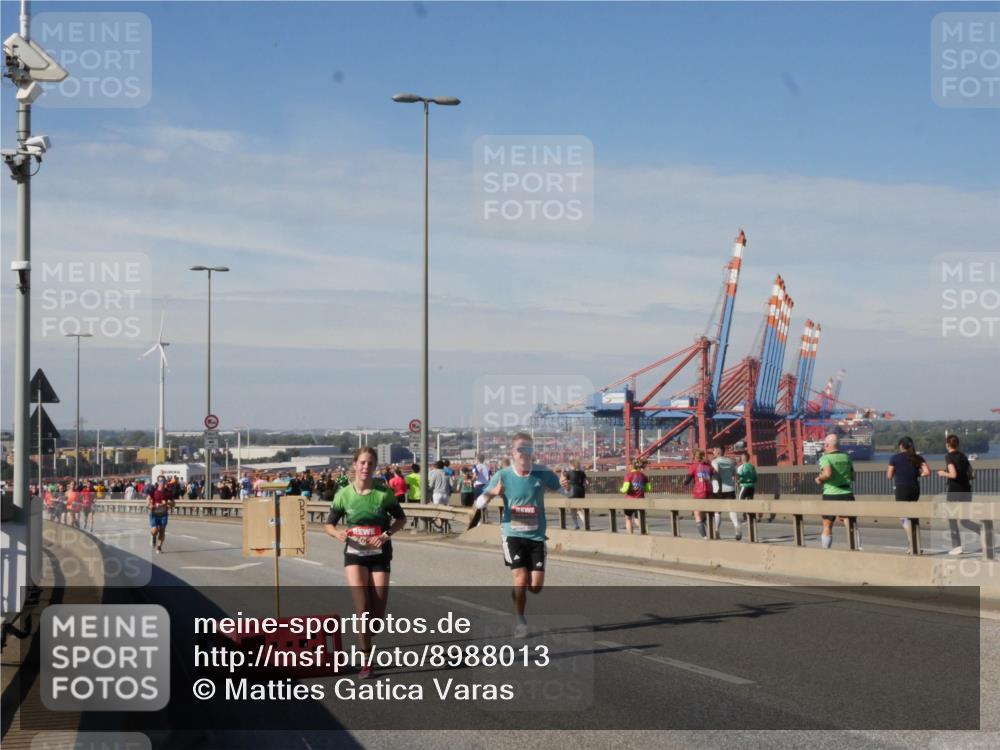 03.10.2025 - Köhlbrandbrückenlauf Matties Gatica Varas http://msf.ph/oto/8988013 03.10.2025 12:32:55 Position 2  meine-sportfotos.de