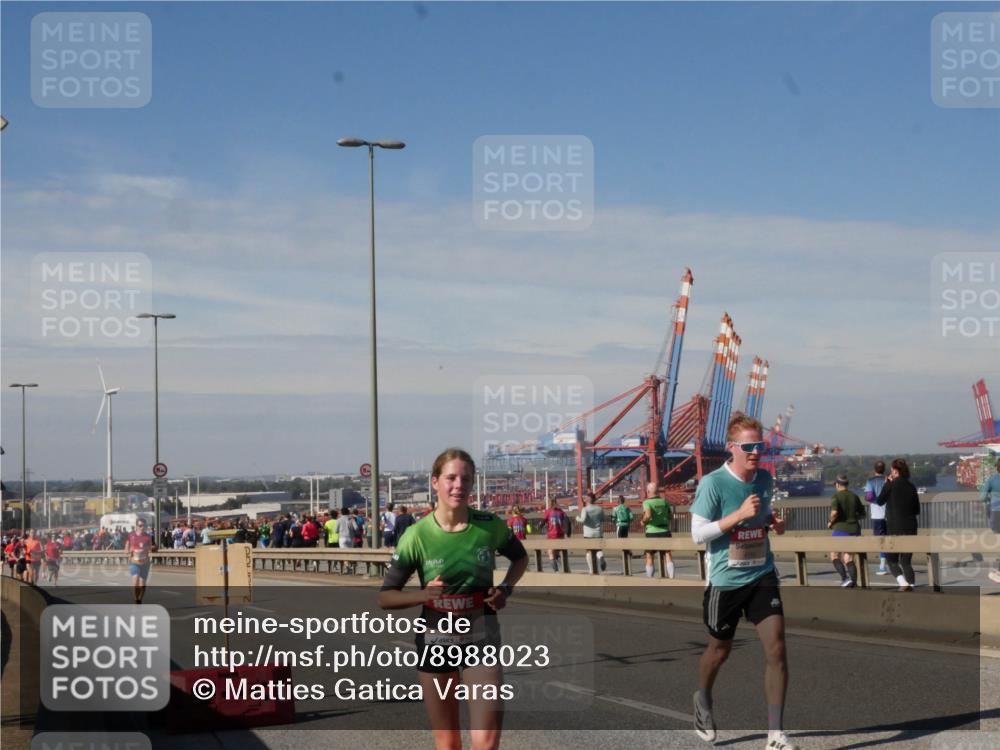 03.10.2025 - Köhlbrandbrückenlauf Matties Gatica Varas http://msf.ph/oto/8988023 03.10.2025 12:32:56 Position 2 6625 meine-sportfotos.de