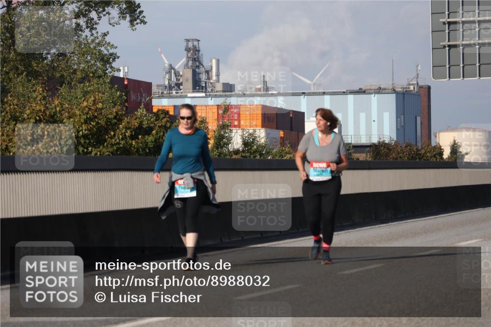 03.10.2025 - Köhlbrandbrückenlauf Luisa Fischer http://msf.ph/oto/8988032 03.10.2025 11:23:42 Position 3  meine-sportfotos.de