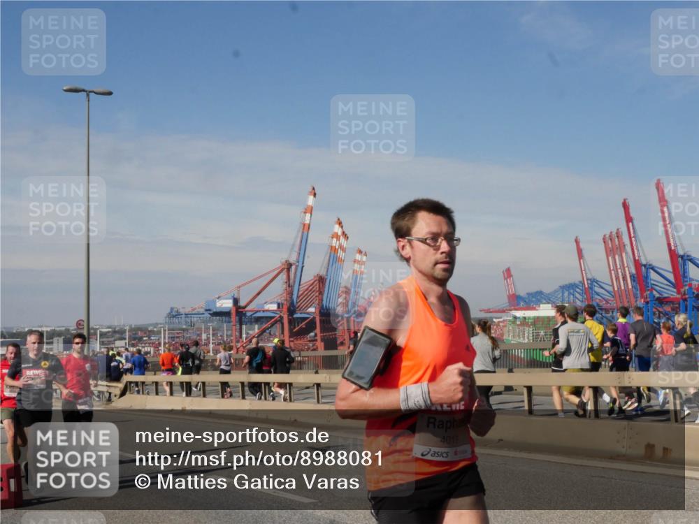 03.10.2025 - Köhlbrandbrückenlauf Matties Gatica Varas http://msf.ph/oto/8988081 03.10.2025 12:33:08 Position 2 4019 meine-sportfotos.de