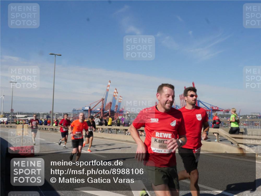 03.10.2025 - Köhlbrandbrückenlauf Matties Gatica Varas http://msf.ph/oto/8988106 03.10.2025 12:33:12 Position 2 201, 1, 6656 meine-sportfotos.de
