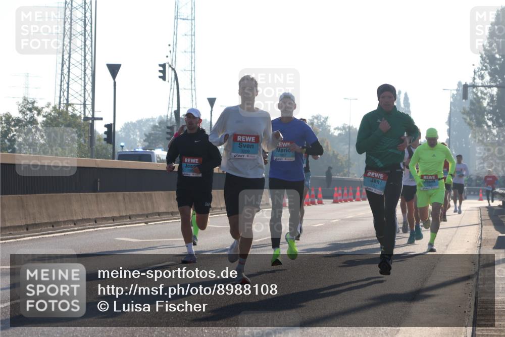03.10.2025 - Köhlbrandbrückenlauf Luisa Fischer http://msf.ph/oto/8988108 03.10.2025 10:11:06 Position 3 1062, 3209, 1057, 1187 meine-sportfotos.de