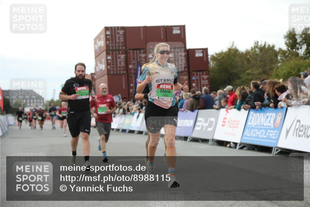 03.10.2025 - Köhlbrandbrückenlauf Yannick Fuchs http://msf.ph/oto/8988115 03.10.2025 16:12:28 Ziel 7203, 7654, 7688, 8901, 9060, 9061, 9454, 9677, 9706 meine-sportfotos.de