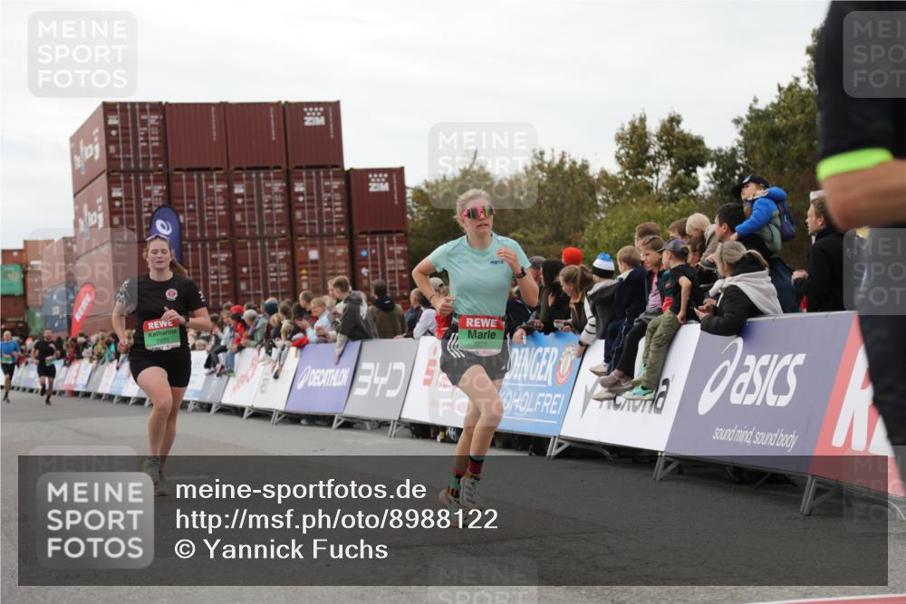 03.10.2025 - Köhlbrandbrückenlauf Yannick Fuchs http://msf.ph/oto/8988122 03.10.2025 16:00:16 Ziel 7105, 7233, 7271, 7276, 7301, 7598 meine-sportfotos.de