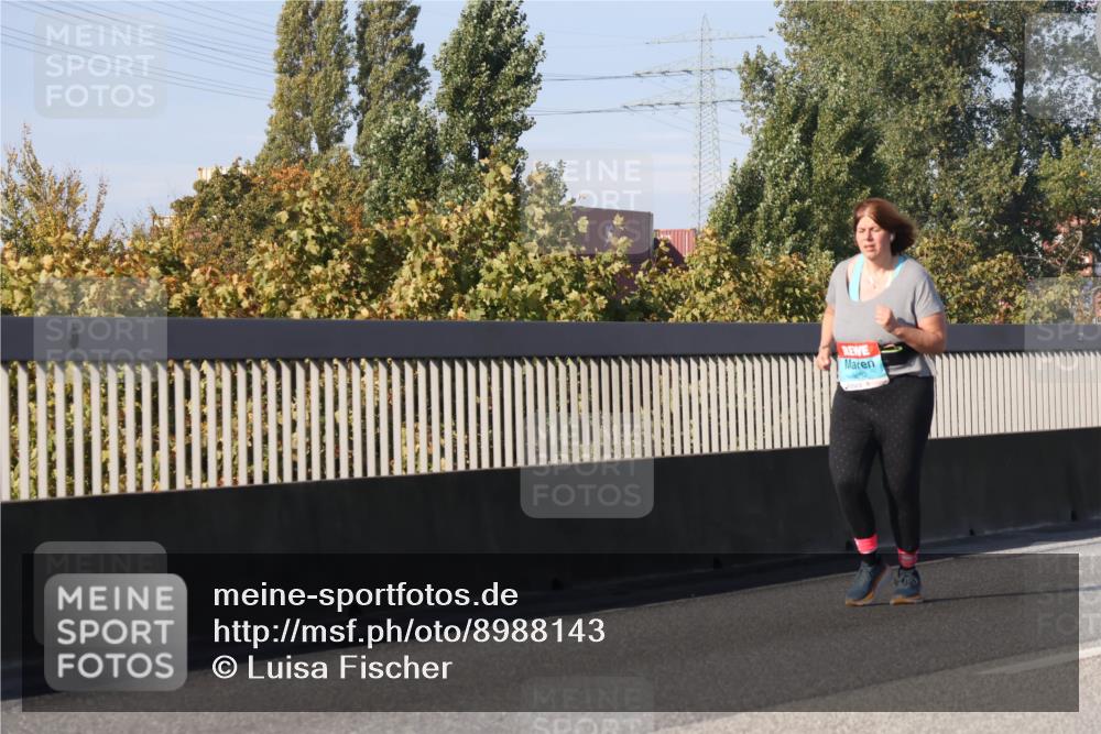 03.10.2025 - Köhlbrandbrückenlauf Luisa Fischer http://msf.ph/oto/8988143 03.10.2025 11:23:50 Position 3  meine-sportfotos.de