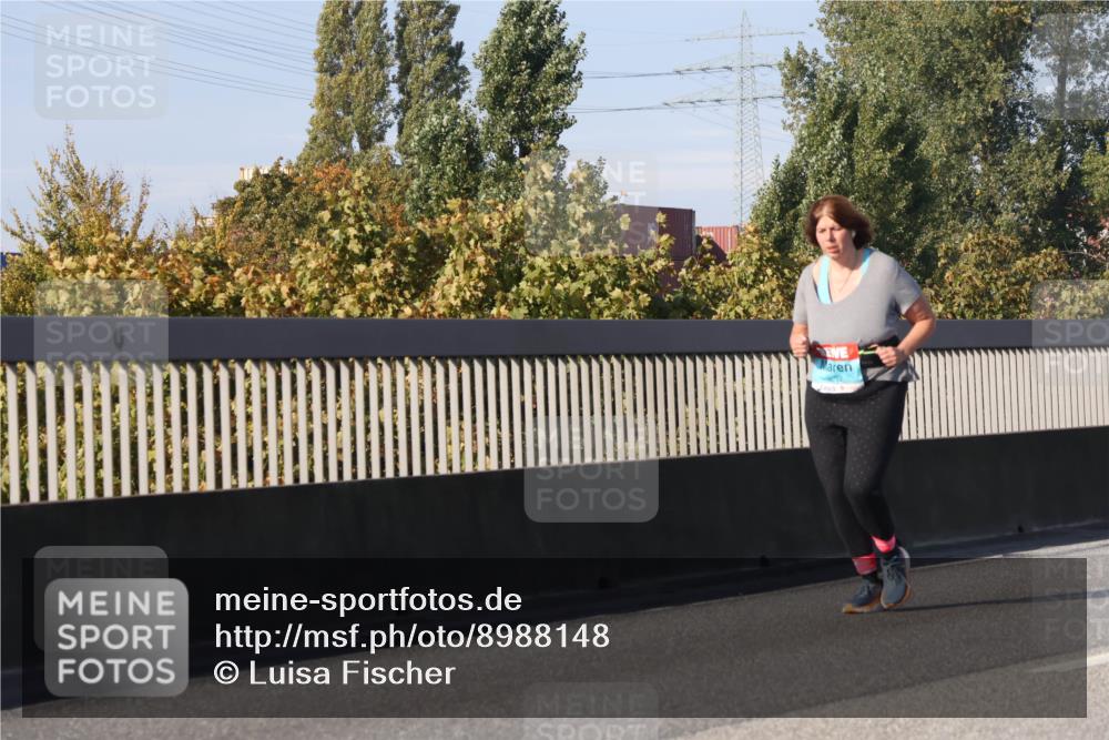 03.10.2025 - Köhlbrandbrückenlauf Luisa Fischer http://msf.ph/oto/8988148 03.10.2025 11:23:50 Position 3  meine-sportfotos.de
