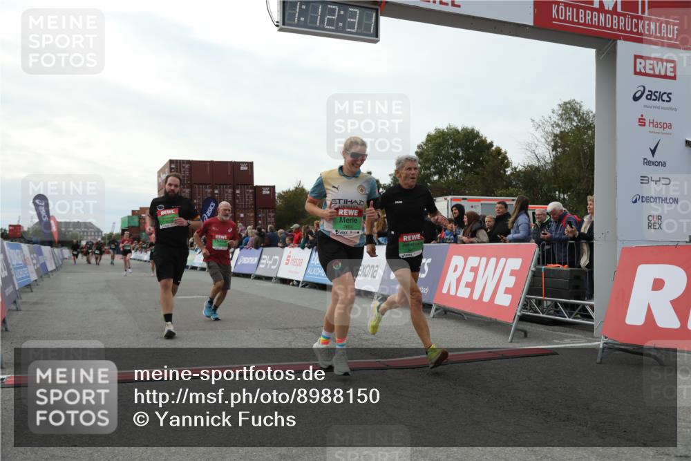 03.10.2025 - Köhlbrandbrückenlauf Yannick Fuchs http://msf.ph/oto/8988150 03.10.2025 16:12:29 Ziel 7203, 7502, 7654, 7688, 8901, 9060, 9061, 9454, 9677, 9706 meine-sportfotos.de