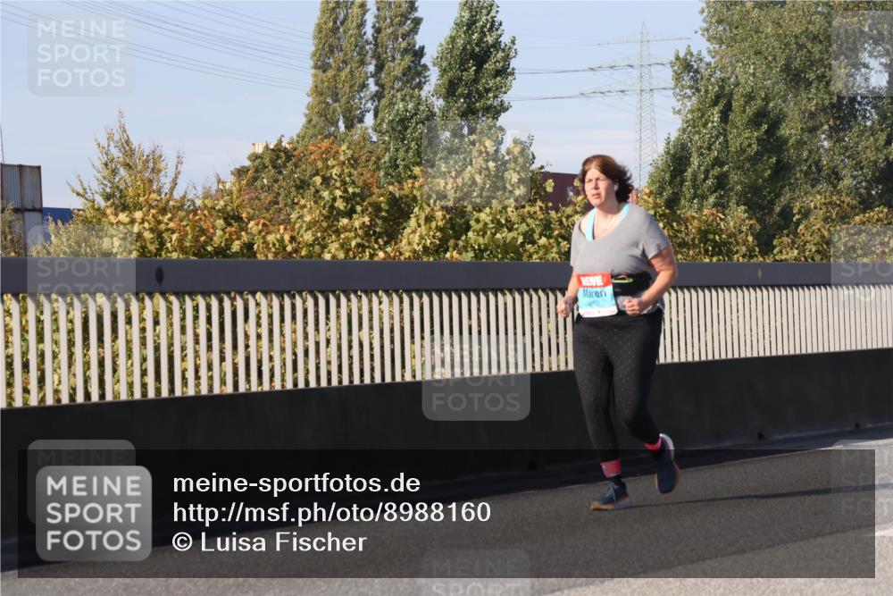 03.10.2025 - Köhlbrandbrückenlauf Luisa Fischer http://msf.ph/oto/8988160 03.10.2025 11:23:51 Position 3 92 meine-sportfotos.de